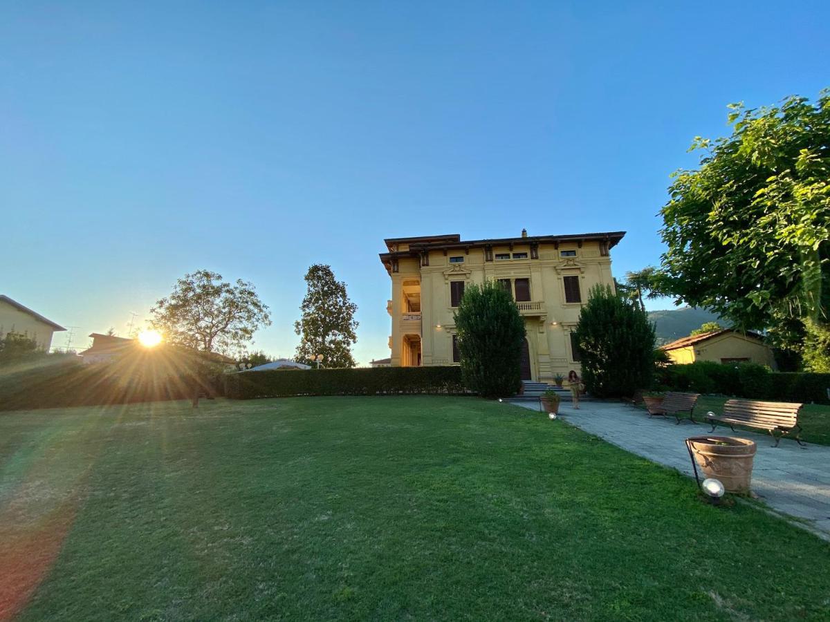 Villa Moorings Barga Luaran gambar
